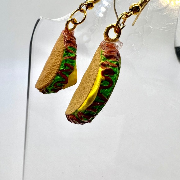 Taco Earrings - Food Earrings - Mini Brands Foodie Series 2 - Fun Earrings - Picture 5 of 9